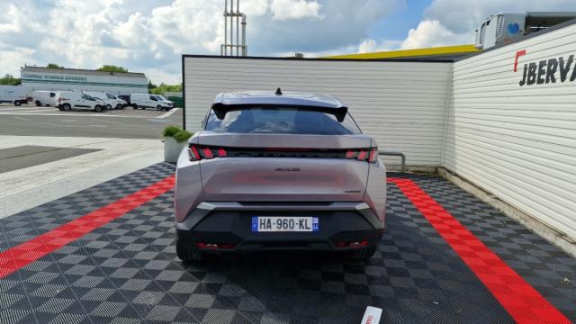Peugeot 3008 image 2