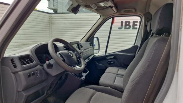 Renault Master image 3