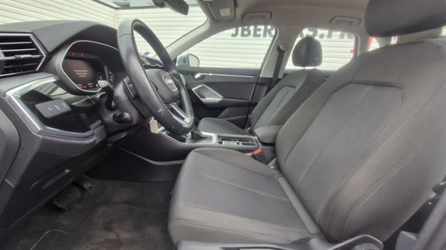 Audi Q3 image 1