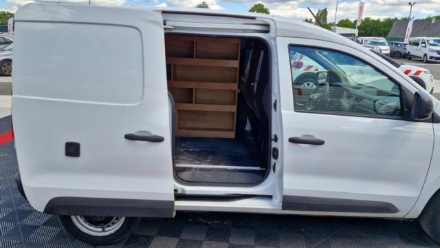 Renault Express Van image 6