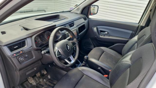 Renault Express Van image 3