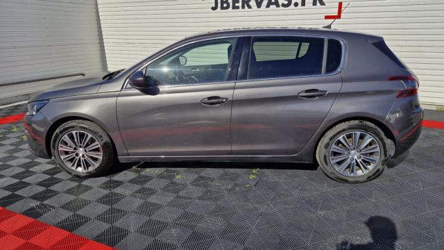 Peugeot 308 image 5