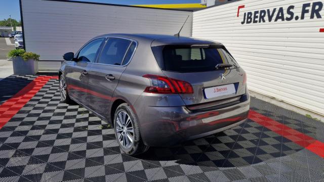 Peugeot 308 image 6