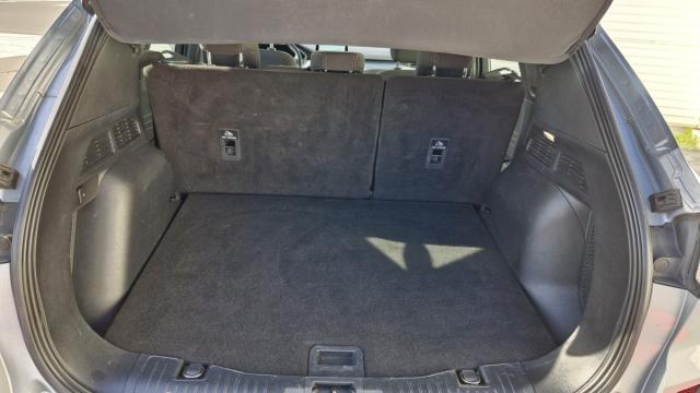 Ford Kuga image 1