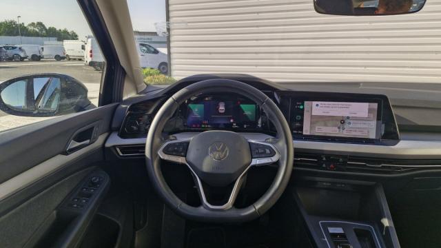 Volkswagen Golf image 6