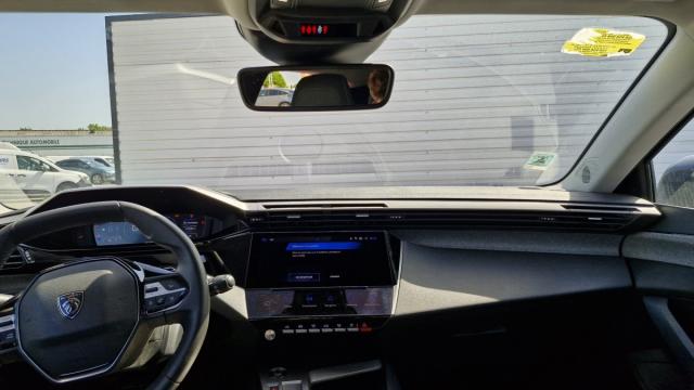 Peugeot 308 image 8