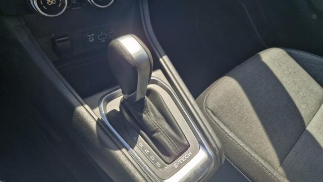 Renault Captur image 9