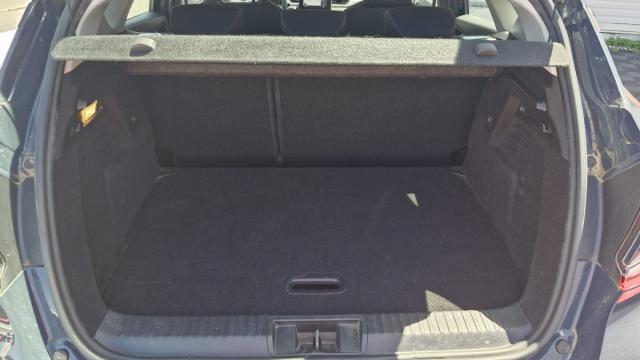Renault Captur image 2