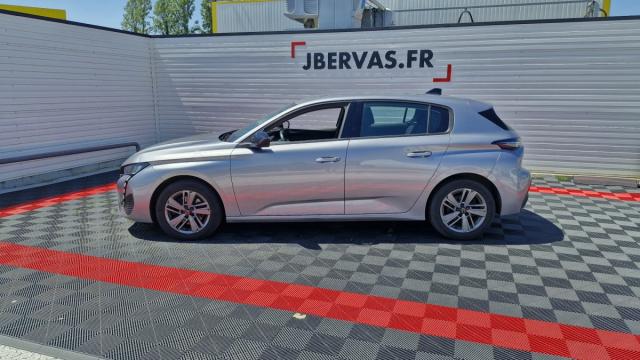 Peugeot 308 image 2