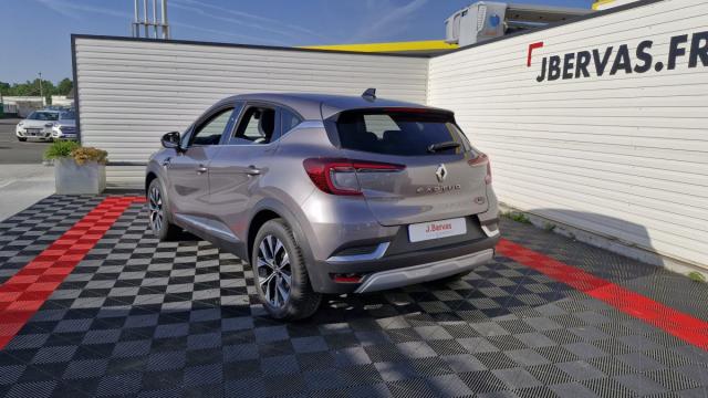 Renault Captur image 3