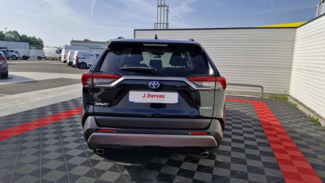 Toyota Rav4 image 4