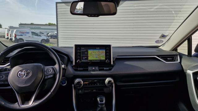 Toyota Rav4 image 6