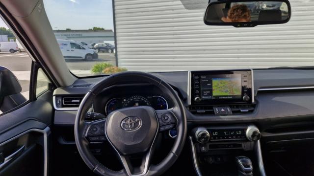 Toyota Rav4 image 7