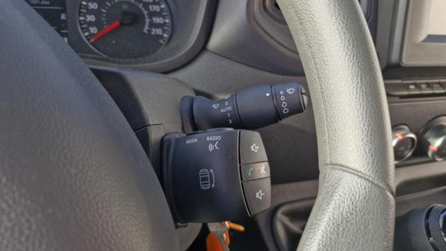 Renault Master image 4