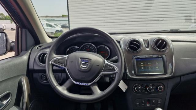 Dacia Sandero image 8