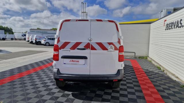 Citroen Jumpy image 2