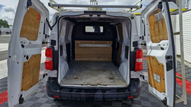 Citroen Jumpy image 2