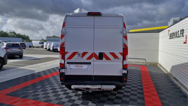 Peugeot Boxer image 9