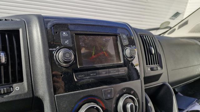 Peugeot Boxer image 2