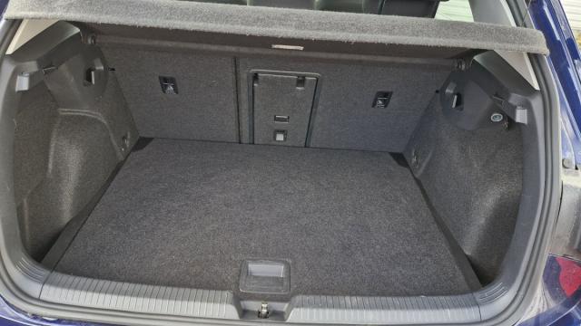 Volkswagen Golf image 1