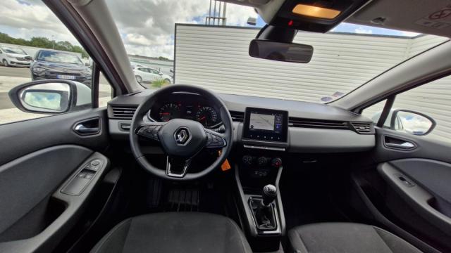 Renault Clio image 6