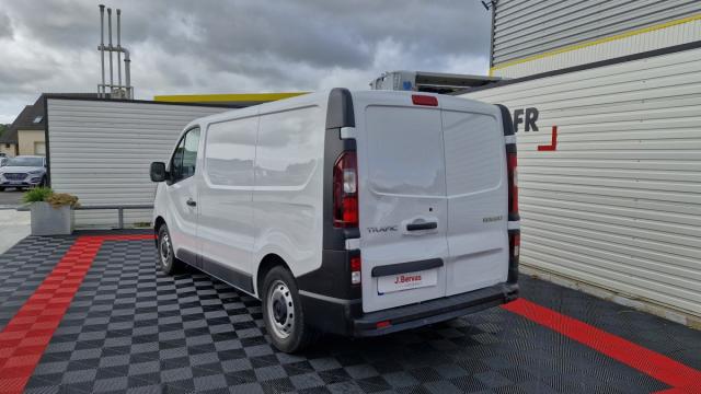 Renault Trafic image 1