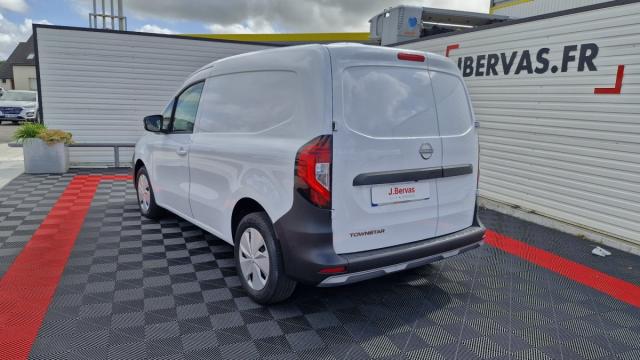 Nissan Townstar image 1