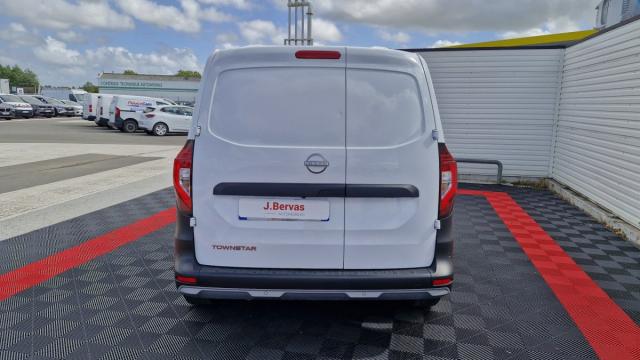 Nissan Townstar image 8