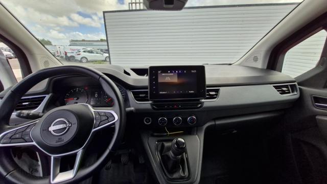 Nissan Townstar image 5