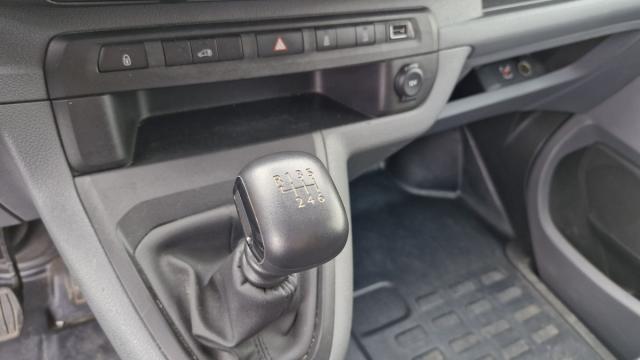 Peugeot Expert image 6
