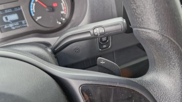 Mercedes Benz Sprinter image 7