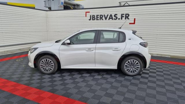 Peugeot 208 image 6