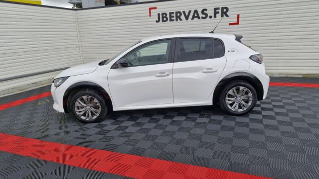 Peugeot 208 image 6