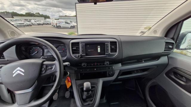 Citroen Jumpy image 8