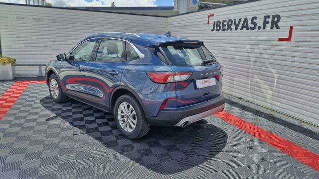 Ford Kuga image 2