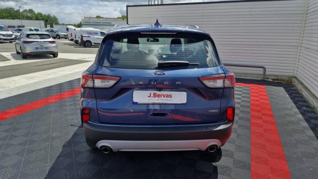 Ford Kuga image 8