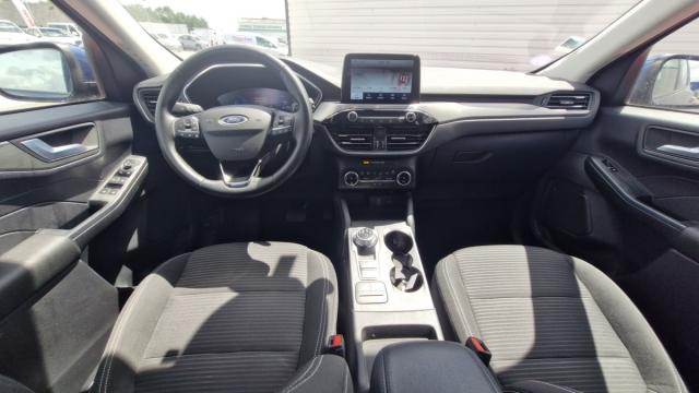 Ford Kuga image 1