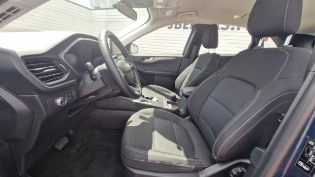 Ford Kuga image 6