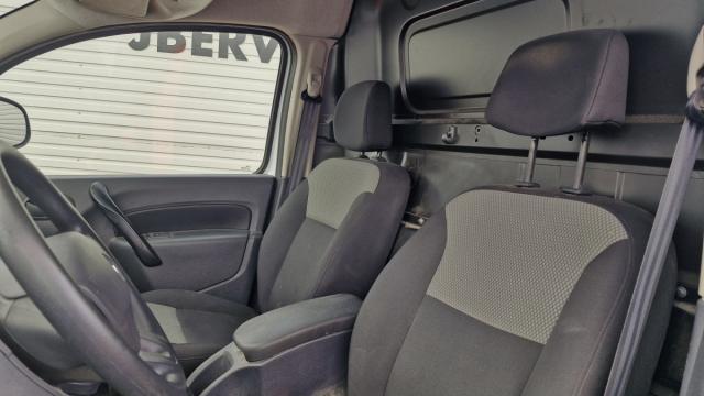 Renault Kangoo Express image 2