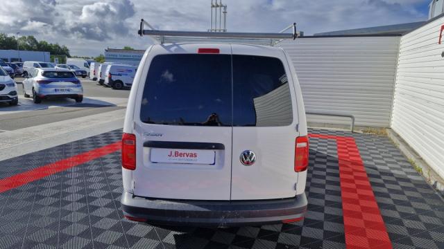 Volkswagen Caddy Van image 4