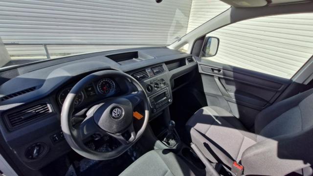 Volkswagen Caddy Van image 2