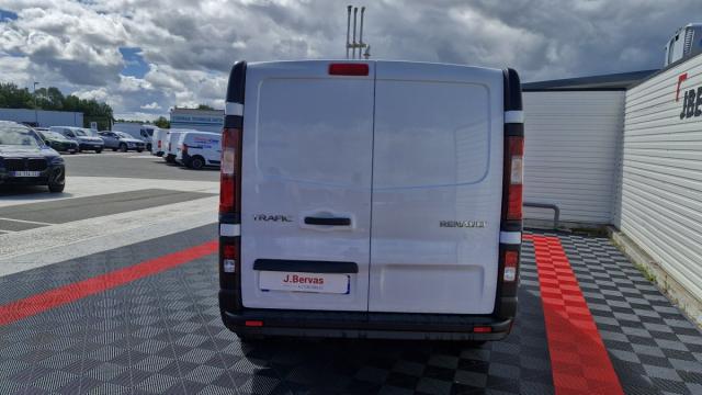 Renault Trafic image 9