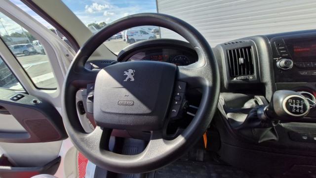 Peugeot Boxer image 9