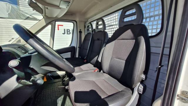 Peugeot Boxer image 8