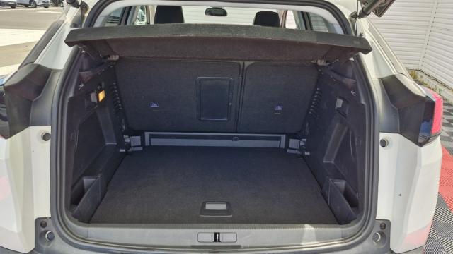 Peugeot 3008 image 1