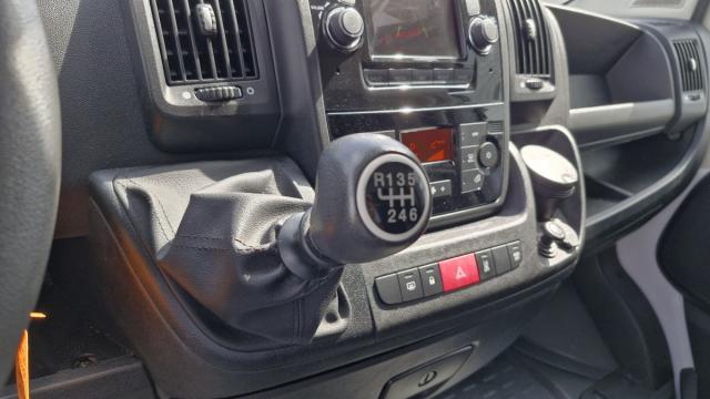 Peugeot Boxer image 9
