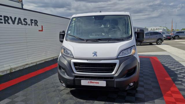 Peugeot Boxer image 1