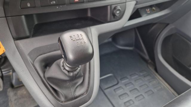 Citroen Jumpy image 6