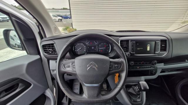 Citroen Jumpy image 8
