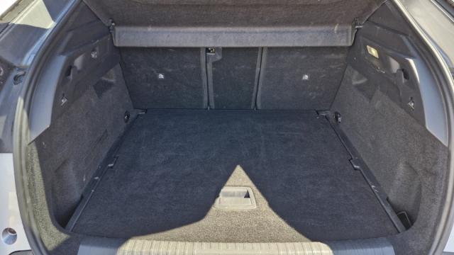 Peugeot 3008 image 8